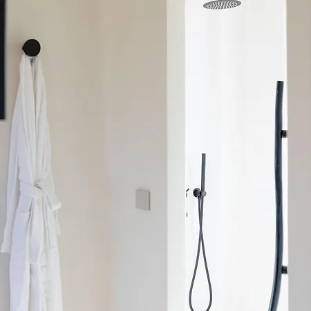 Estate Naxos - Private Hillside Estate *