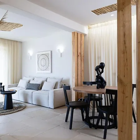 Estate Naxos - Private Hillside Estate Akrotiri (Naxos)