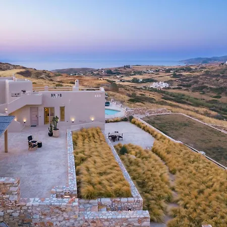 Estate Naxos - Private Hillside Estate